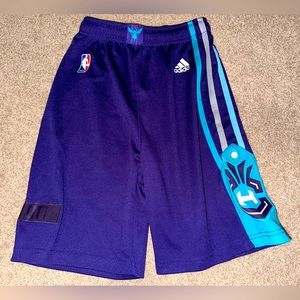Like-New Charlotte Hornets Shorts, Youth Medium